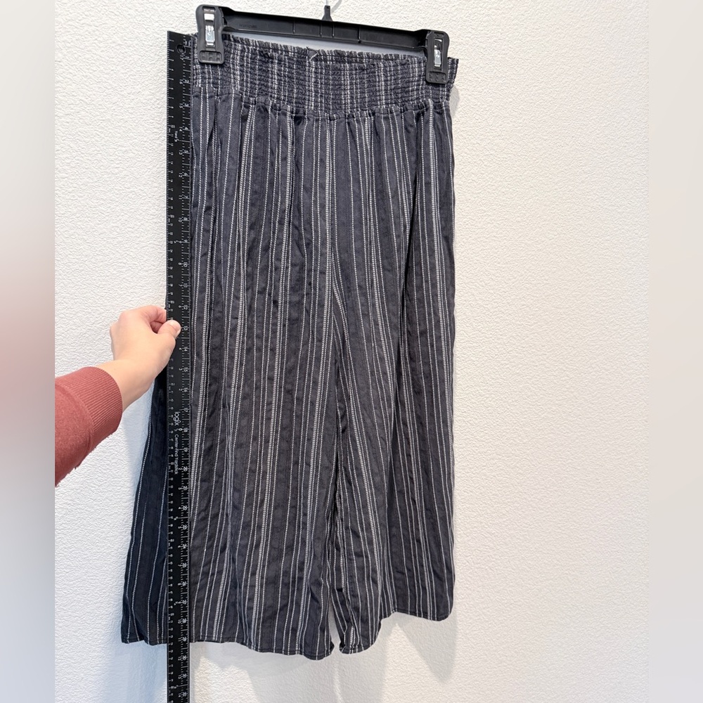 Given Kale Striped Wide Leg Pants M Smocked Waist Boho Coastal Grandmacore - Picture 6 of 11